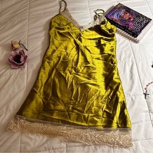 Chartreuse Satin Chemise & Robe Set